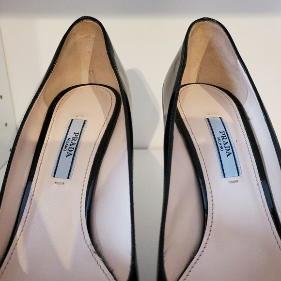 Prada Black Pumps - Picture 4 of 8
